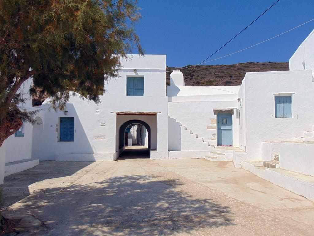 George'S Seaside Apartments Sifnos Vathi  Bagian luar foto