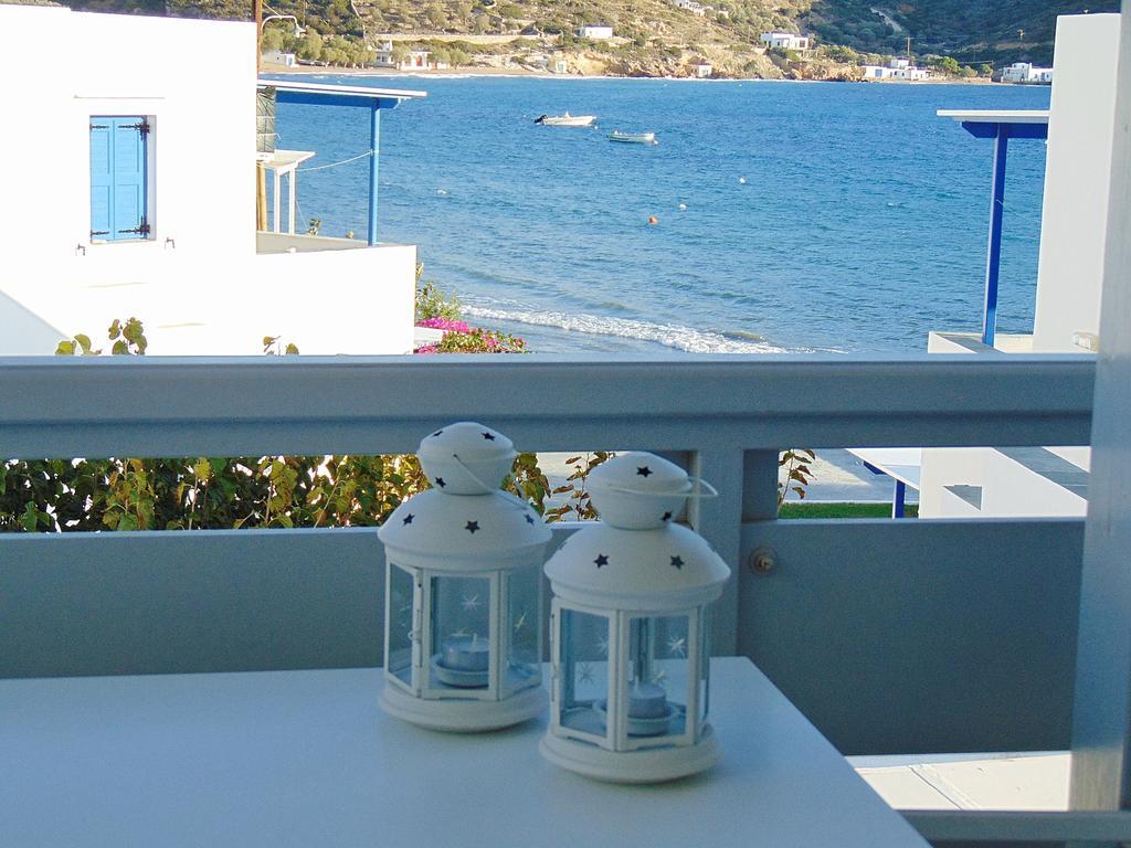 George'S Seaside Apartments Sifnos Vathi  Bagian luar foto